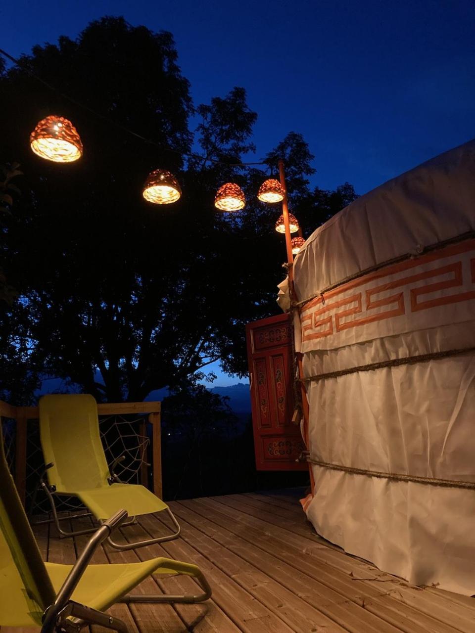 La Yourte De La Mariotte Montredon (Lot)
